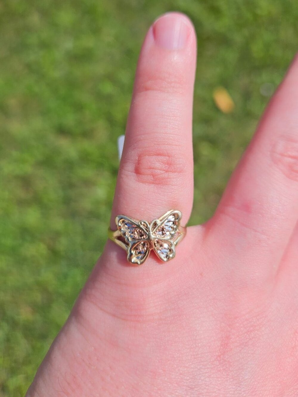 10K Tri Color 3 Tone Gold Butterfly Filigree Cocktail Ring 20x11mm Size 6.25